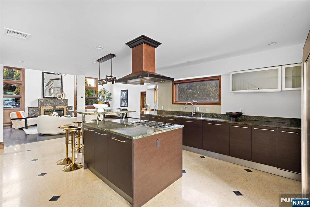 Townhouse in Edgewater, New Jersey, United States 4 - 18539769