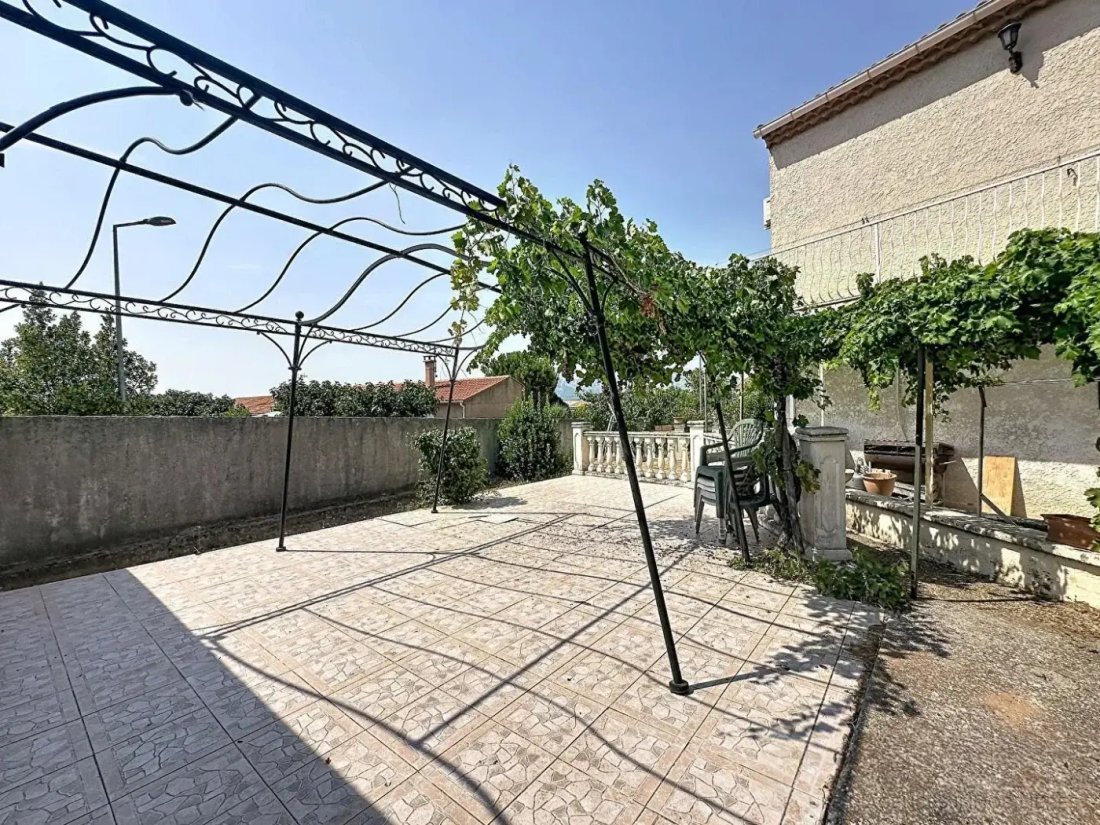 House in Trets, Provence-Alpes-Côte d'Azur, France 4 - 18540040