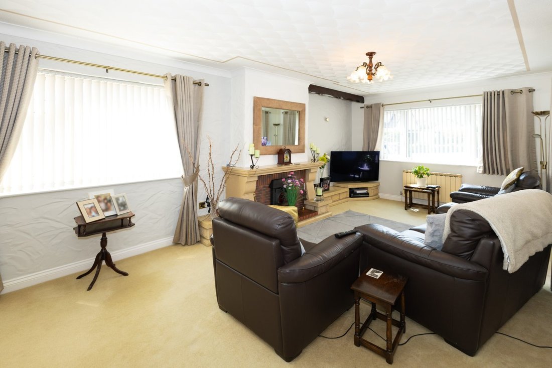 Bungalow in Northern Ireland 4 - 18542362