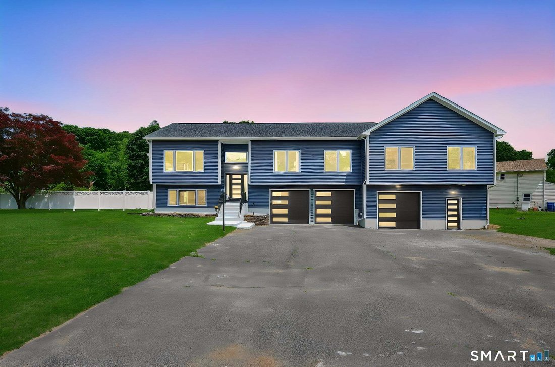 House in South Windsor, Connecticut, United States 1 - 18542739