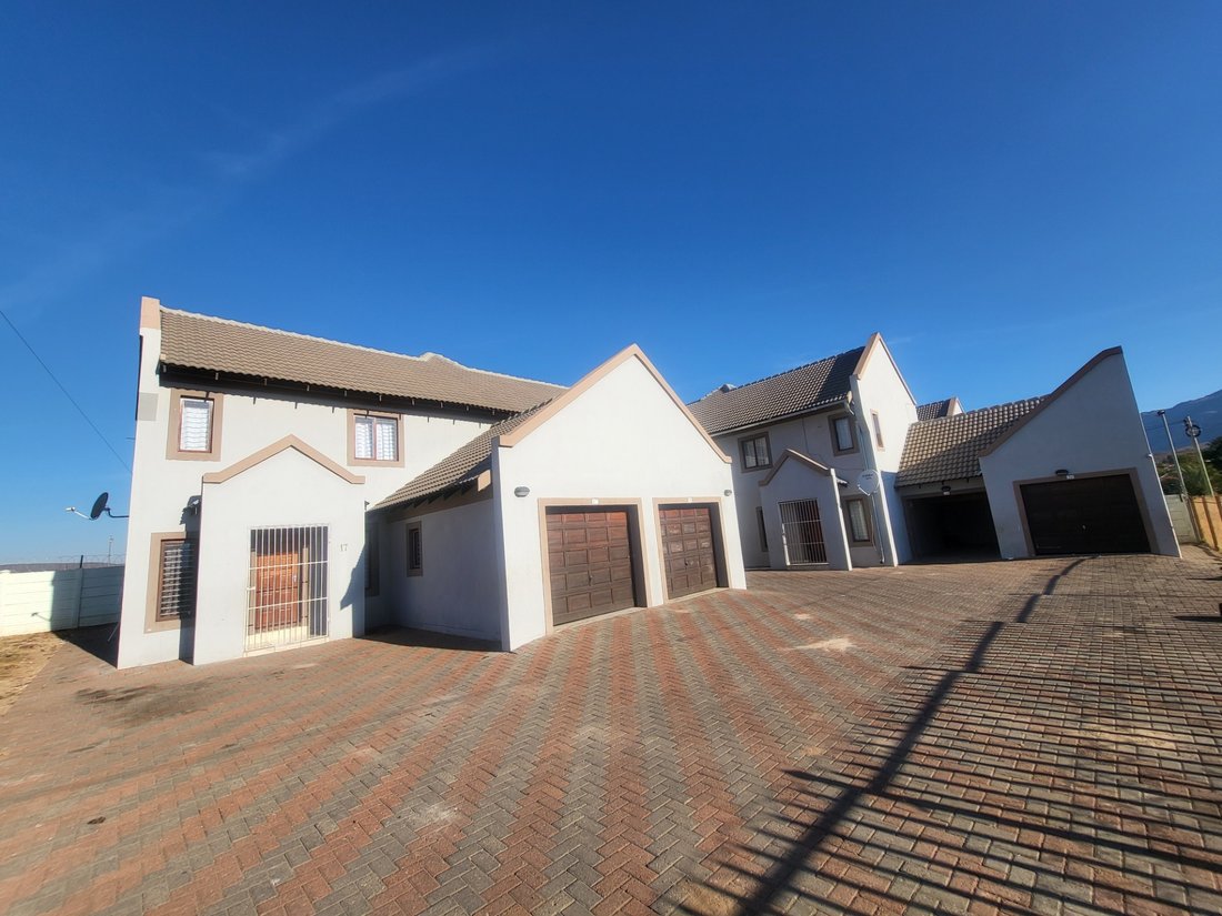 House in Burgersfort, Limpopo, South Africa 1 - 18539720