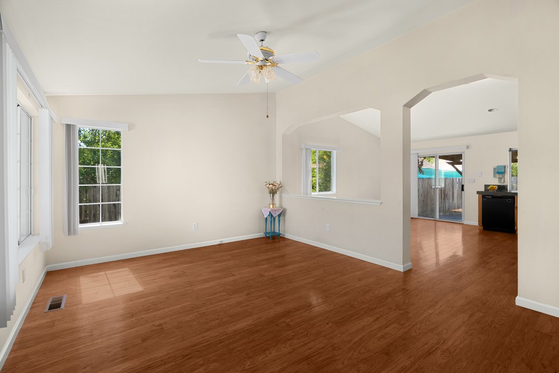 House in Windsor, California, United States 4 - 18543736