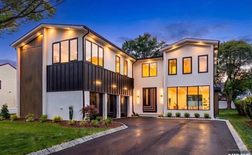 House in Paramus, New Jersey, United States 1