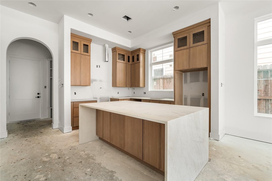 House in Houston, Texas, United States 4 - 18543480
