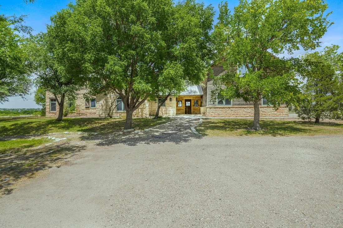 House in Amarillo, Texas, United States 3 - 18541961