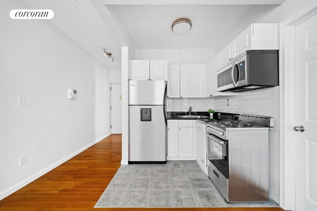Condo in New York, New York, United States 3 - 16658272