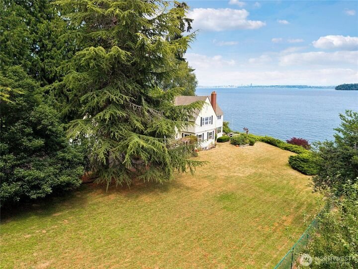 House in Port Orchard, Washington, United States 4 - 18544897