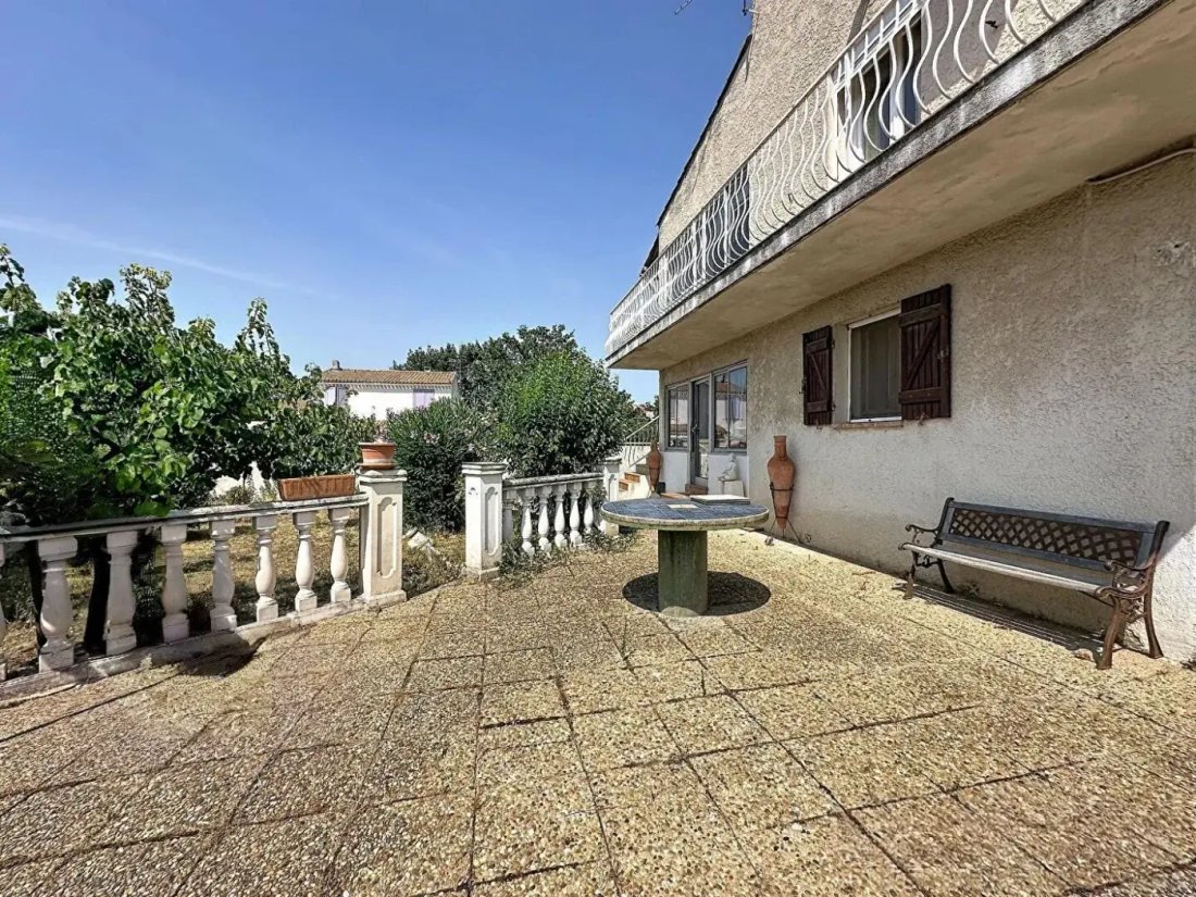 House in Trets, Provence-Alpes-Côte d'Azur, France 2 - 18540040