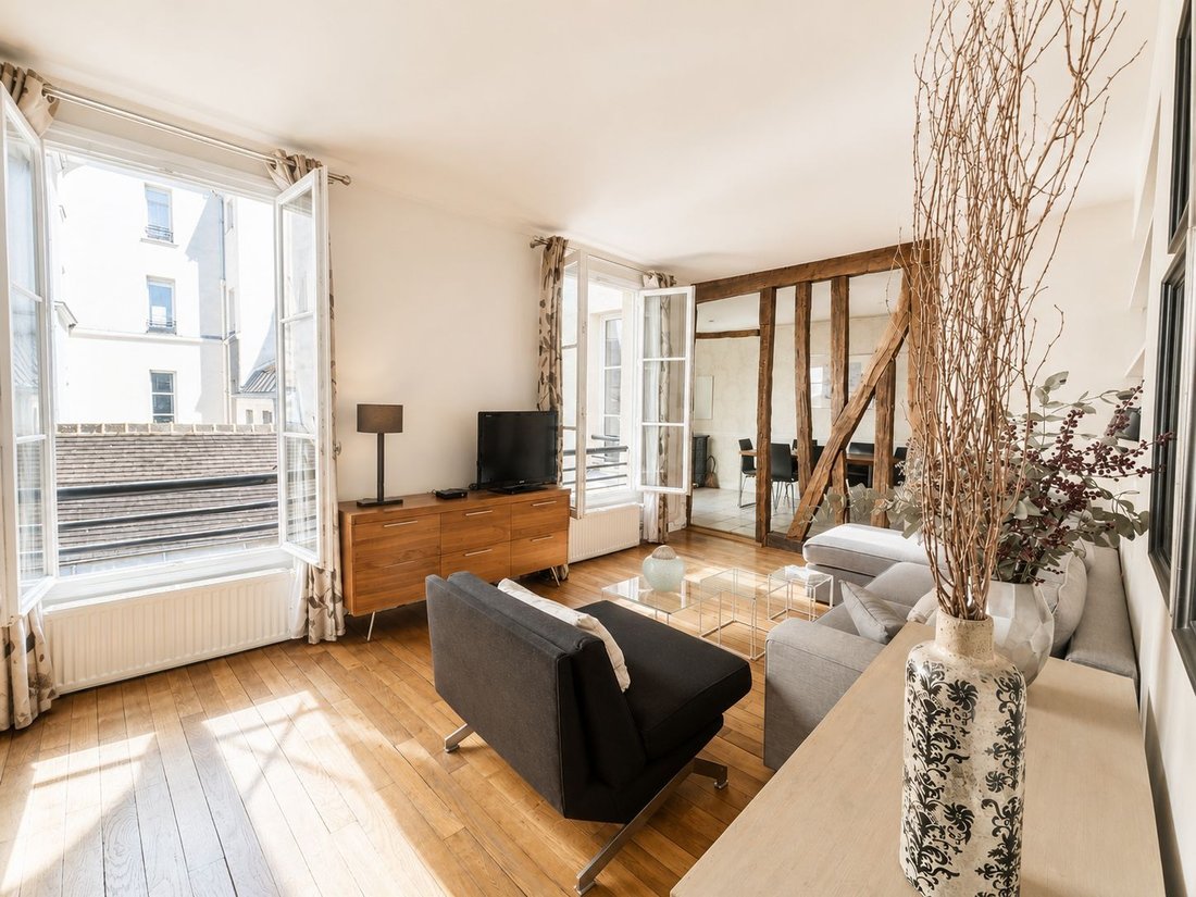 Apartment in Invalides, Paris 7e Arrondissement, Paris 5 - 18009225