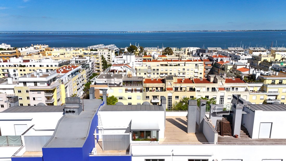 Apartment in Parque das Nacoes, Lisbon, Portugal 2 - 18543934