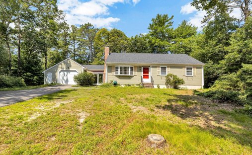 House in Barnstable, Massachusetts, United States 1