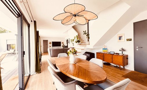 Villa in Arradon, Brittany, France 1