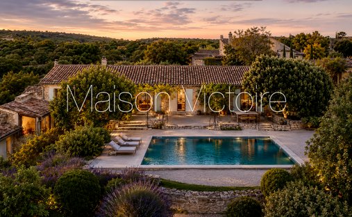 House in Gordes, Provence-Alpes-Côte d'Azur, France 1