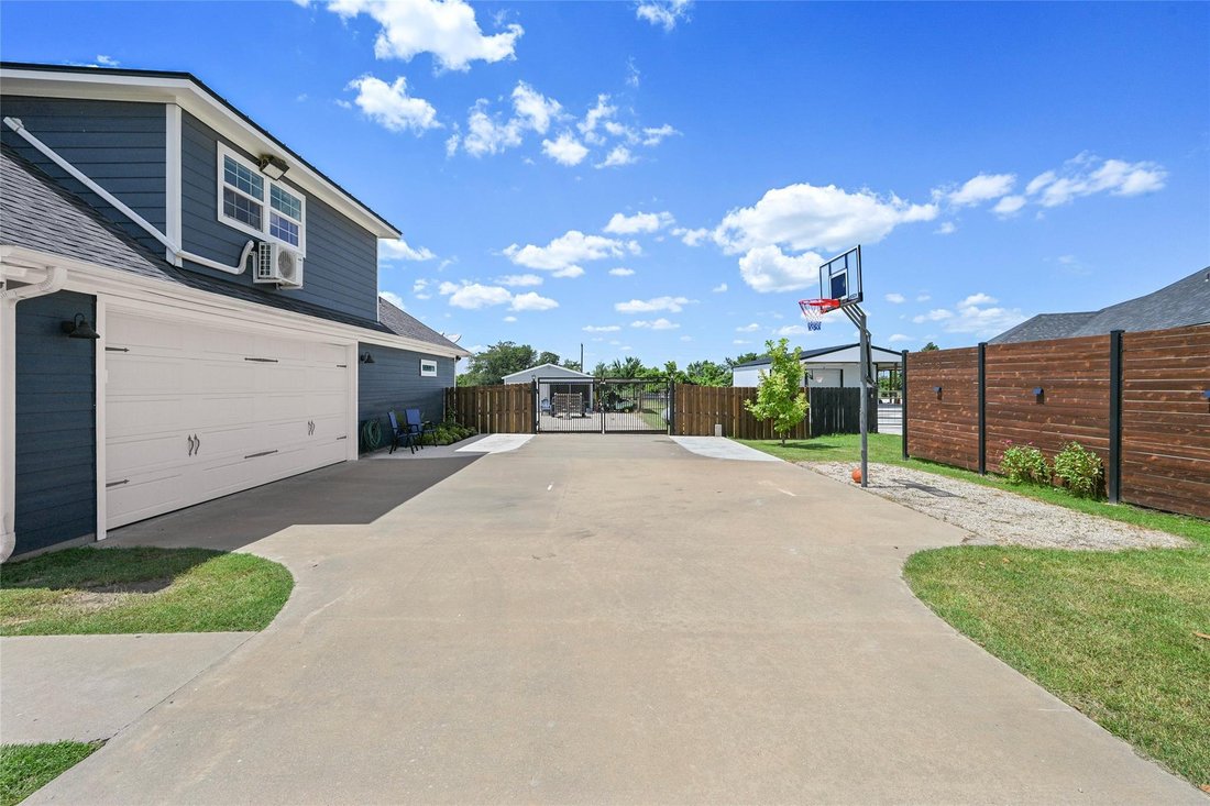 House in Franklin, Texas, United States 3 - 18543402
