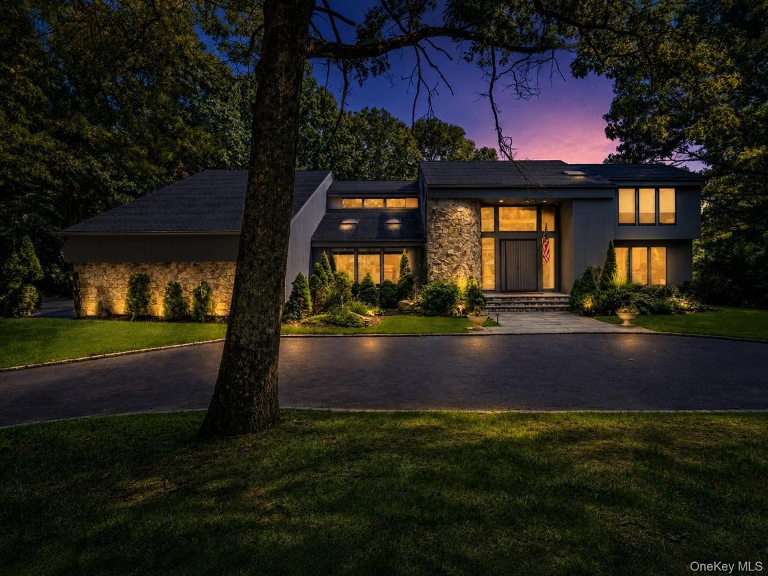 House in Halesite, New York, United States 1 - 18543706