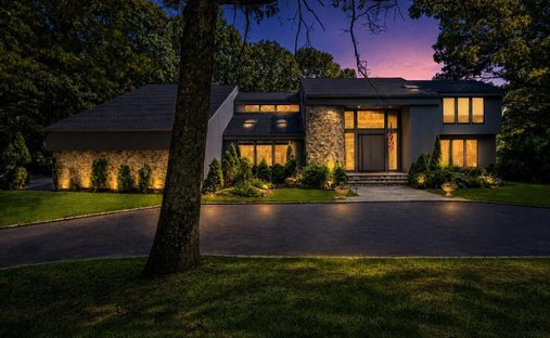 House in Halesite, New York, United States 1