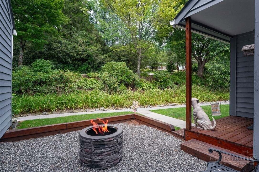 Condo in Blowing Rock, North Carolina, United States 4 - 18541940