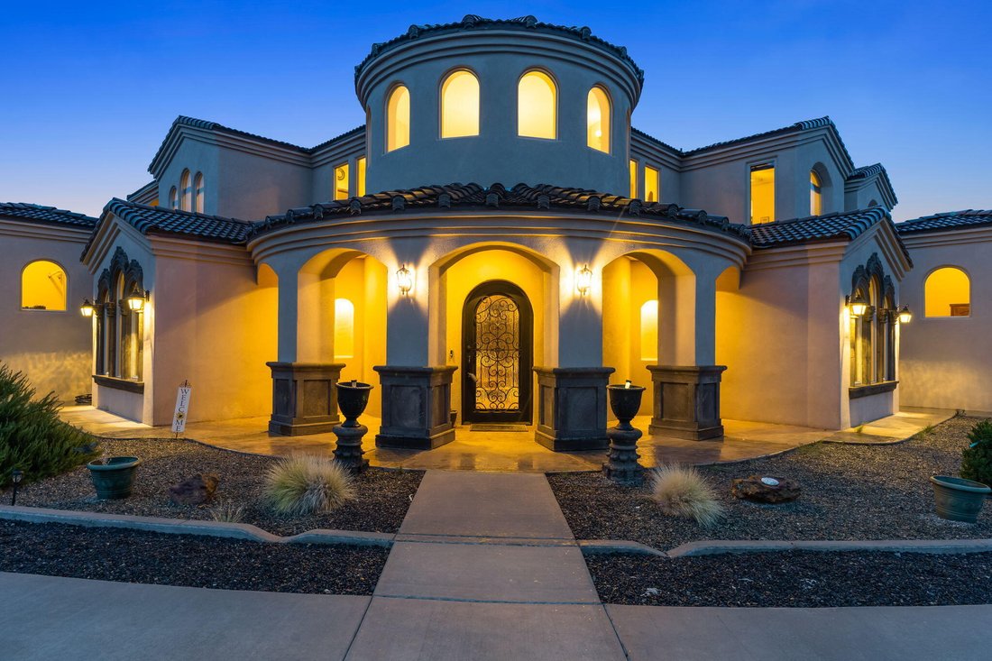 House in Albuquerque, New Mexico, United States 2 - 18543579