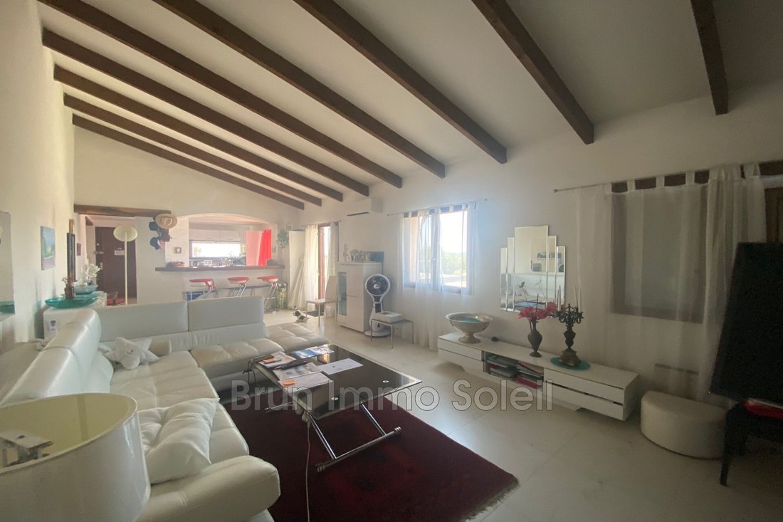 Villa in Val de Cagne-Colline Route de Vence, Cagnes-sur-Mer, France 1 - 14503381