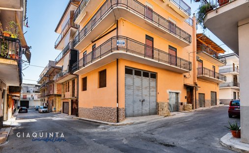 Apartment in Palagonia, Sicily, Italy 1