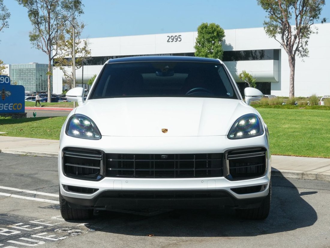 Suv in Costa Mesa, CA, United States 2 - 18513928