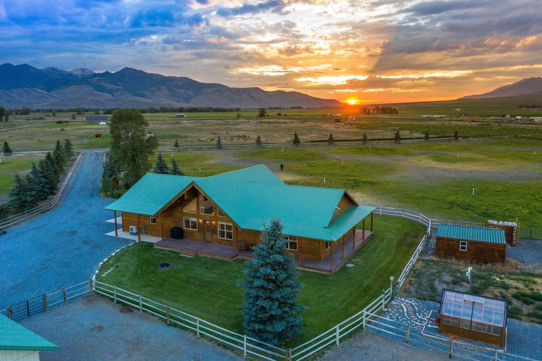 House in Mackay, Idaho, United States 1 - 18541671