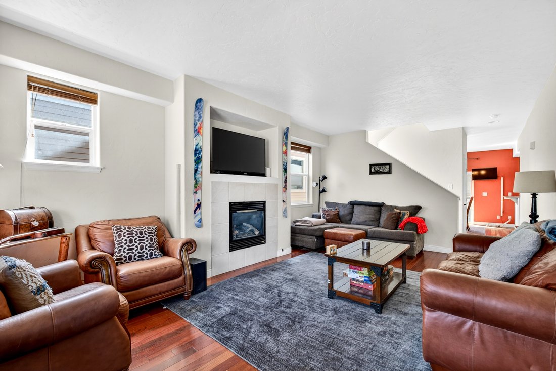 Breckenridge, Colorado, United States 5 - 18541602