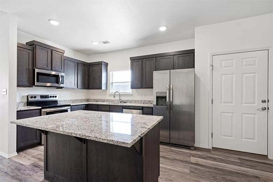 Apartment in Johnson, Arkansas, United States 3 - 18541902
