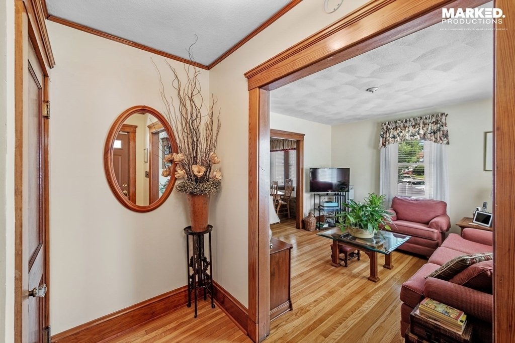 Malden, Massachusetts, United States 3 - 18540644