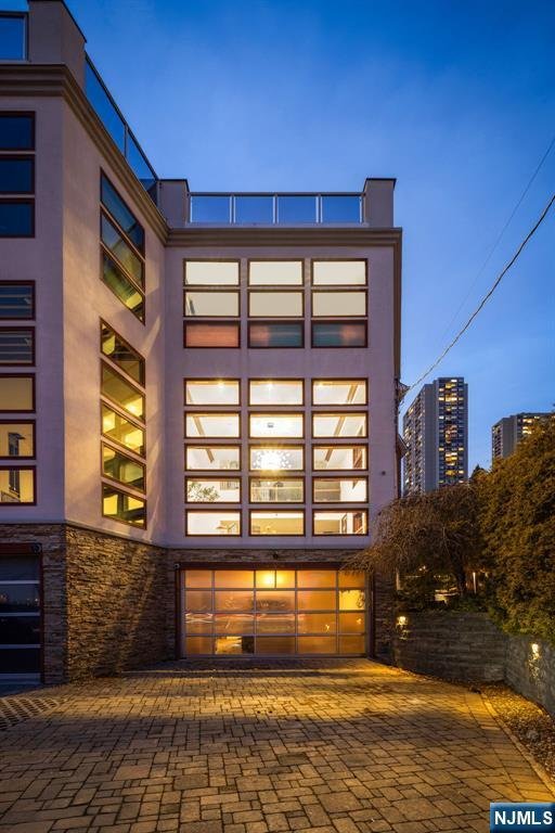 Townhouse in Edgewater, New Jersey, United States 3 - 18539769