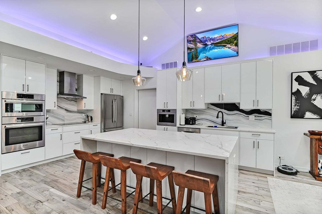 House in Burr Ridge, Illinois, United States 3 - 18543083