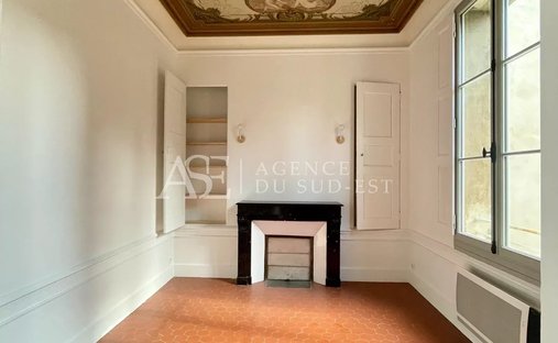 Apartment in Comtale-Cente-Cours Mirabeau, Aix-en-Provence, France 1
