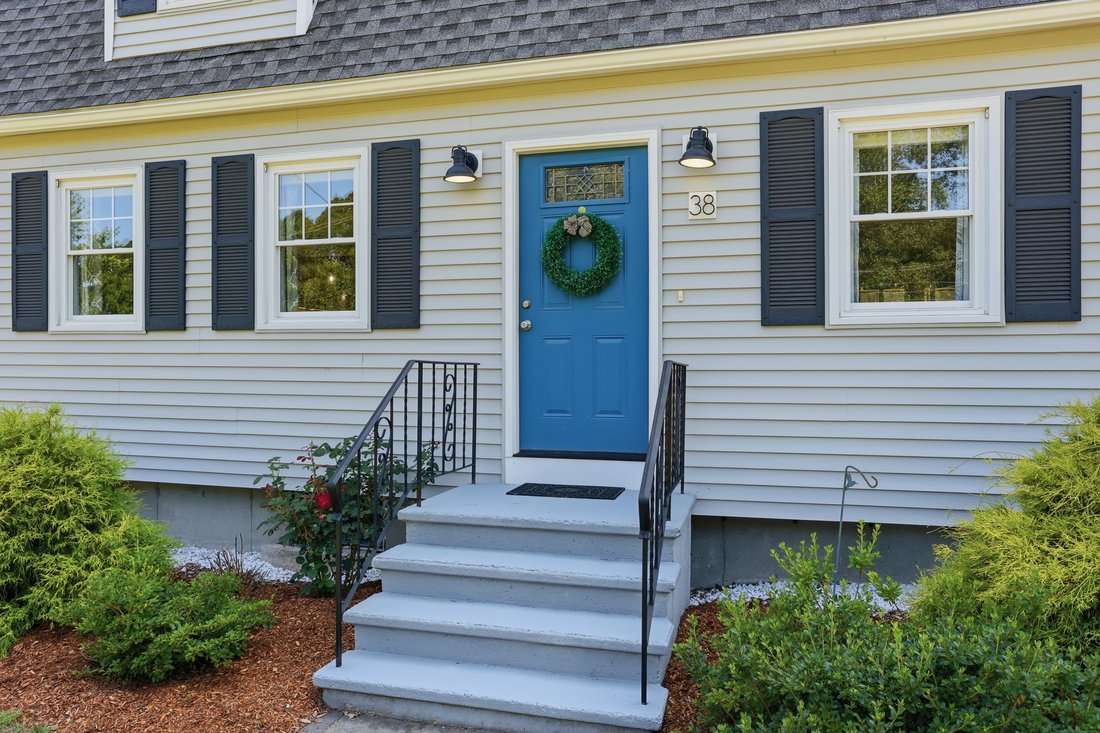 Westford, Massachusetts, United States 3 - 18539105