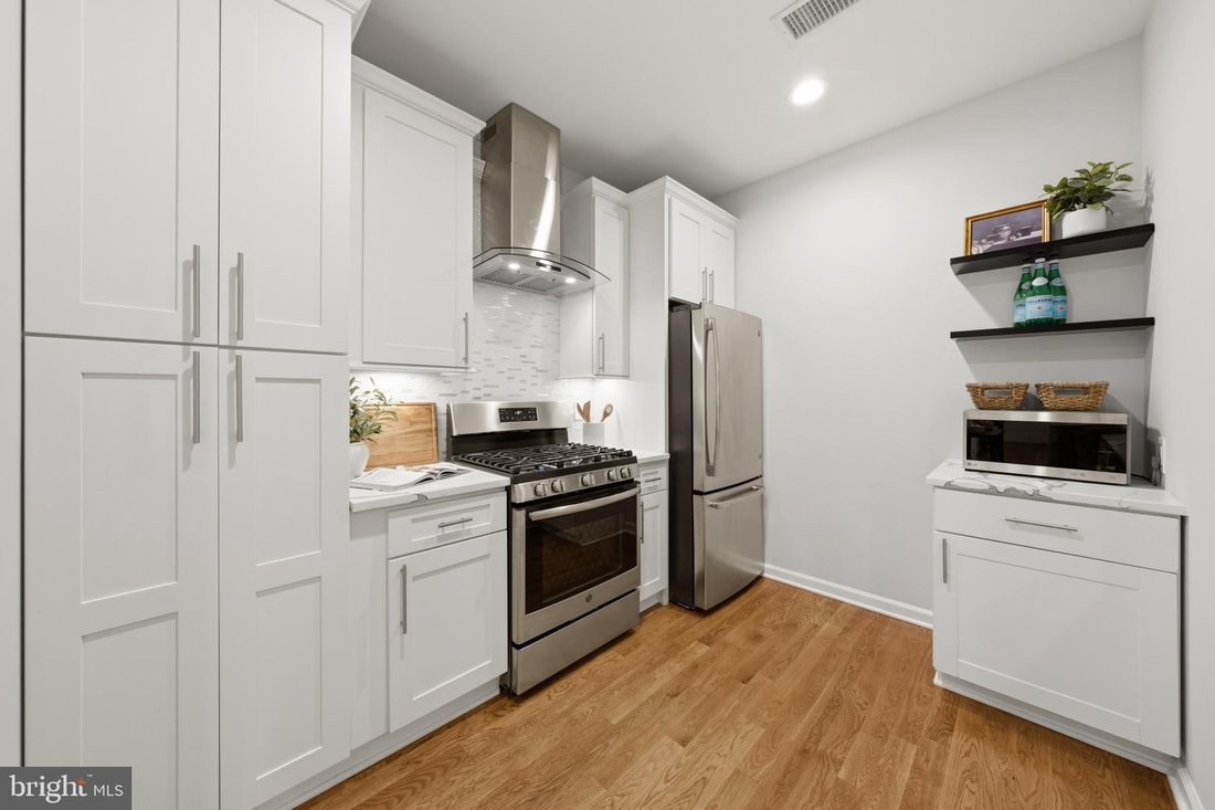 Condo in Washington, District of Columbia, United States 5 - 18541066