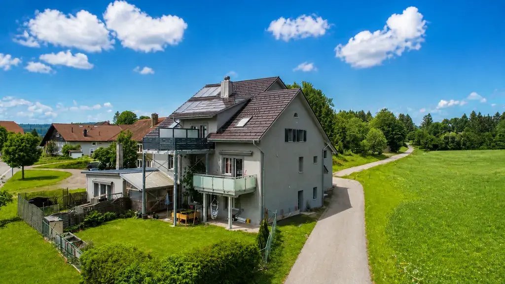 House in L'Auberson, Vaud, Switzerland 1 - 18542122