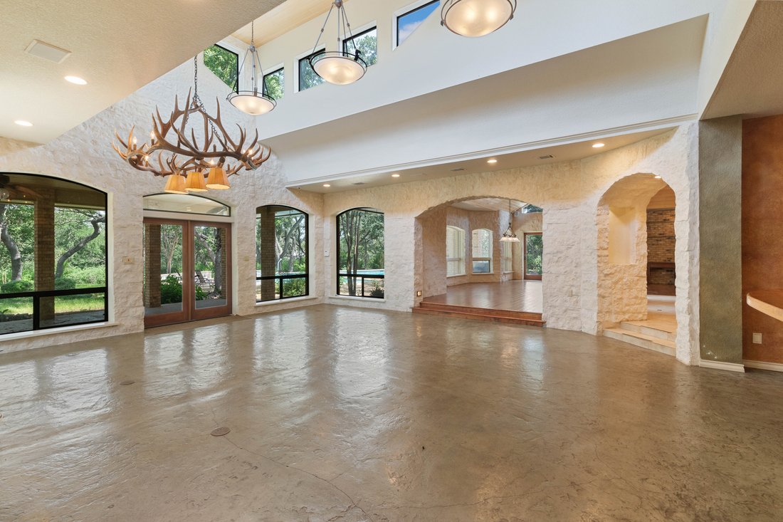 House in San Antonio, Texas, United States 5 - 18540945