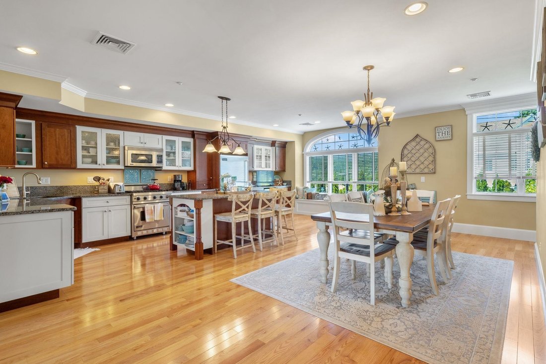 Condo in Kittery, Maine, United States 4 - 18543515