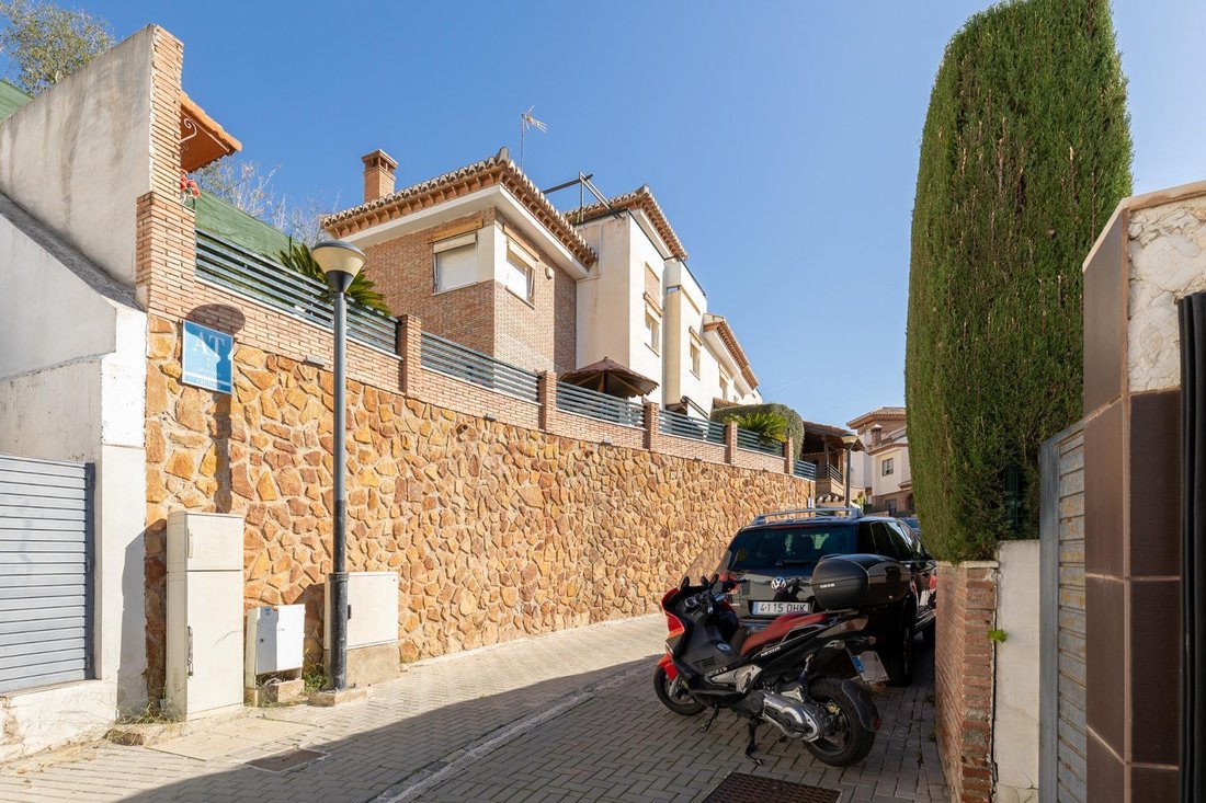 Villa in Genil, Granada, Spanien 3 - 18543839