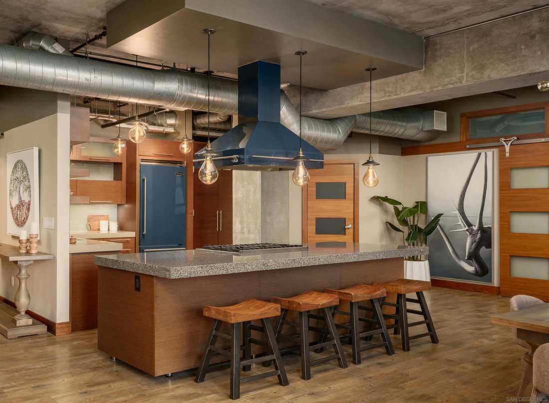 Condo in San Diego, California, United States 5 - 18540282