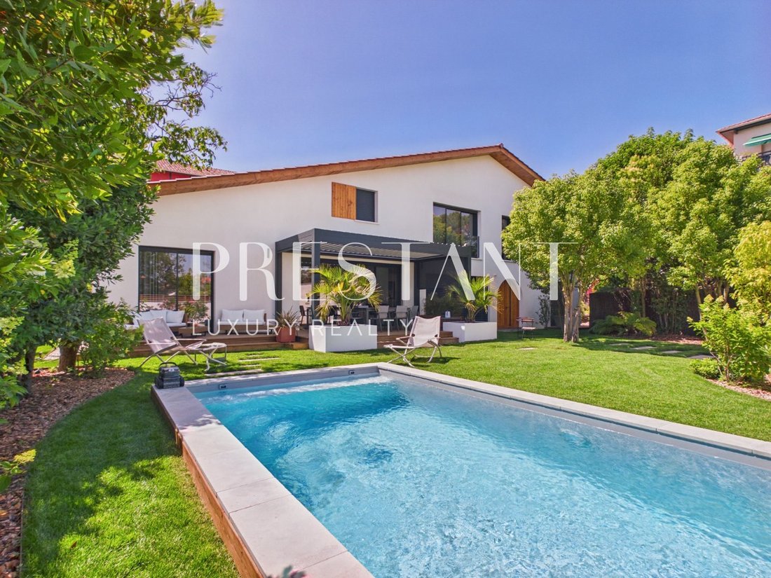 House in Anglet, Nouvelle-Aquitaine, France 1 - 18544105