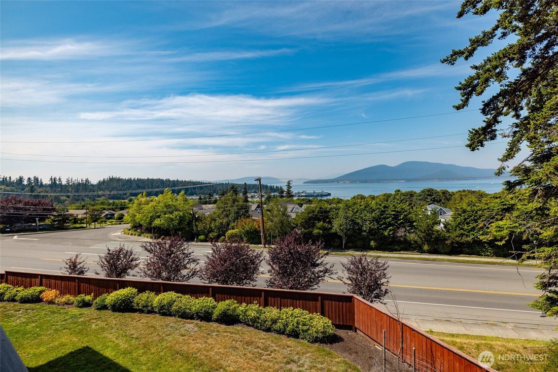 Anacortes, Washington, United States 4 - 18541063