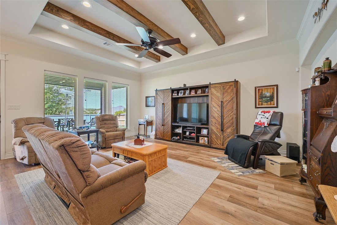 House in Wixon Valley, Texas, United States 4 - 18543432