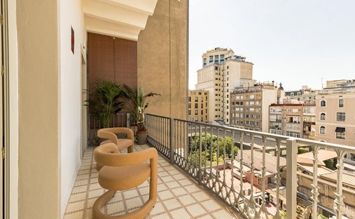Apartment in Eixample, Barcelona, Spain 1