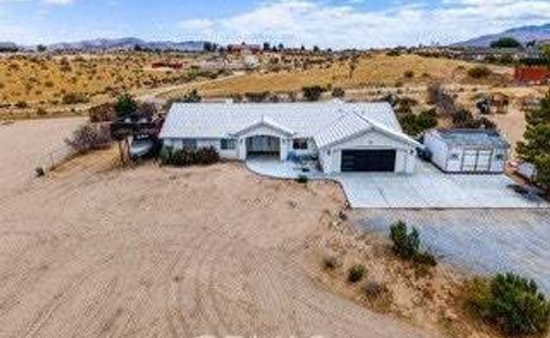 House in Apple Valley, California, United States 1