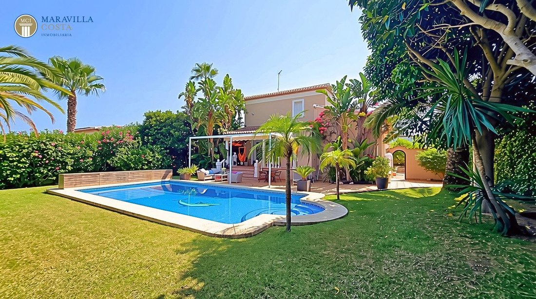 Villa in Xabia / Javea, Valencian Community, Spain 1 - 18542411