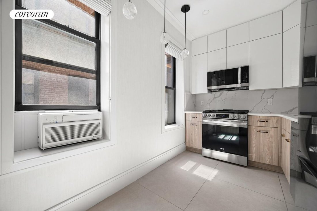 Co Op in New York, New York, United States 4 - 18146018