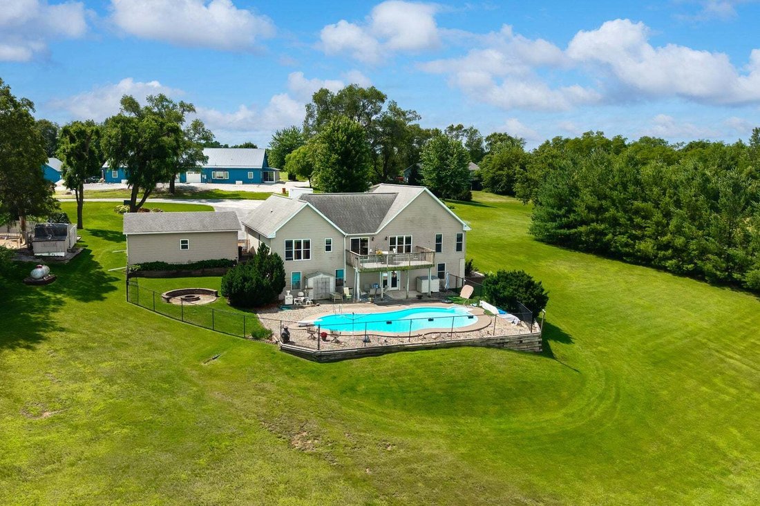 House in Aledo, Illinois, United States 3 - 18540415