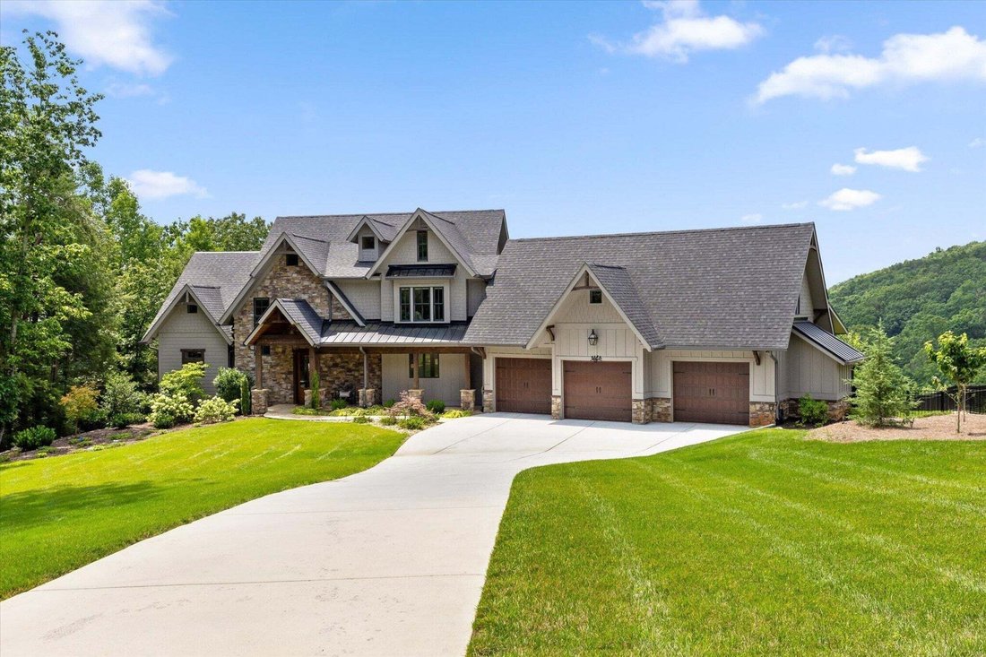 House in Signal Mountain, Tennessee, United States 4 - 18540512