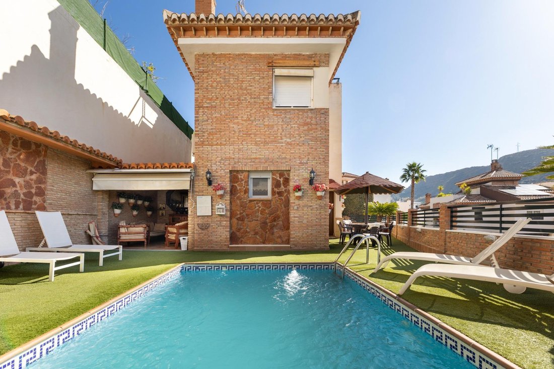 Villa in Genil, Granada, Spanien 1 - 18543814