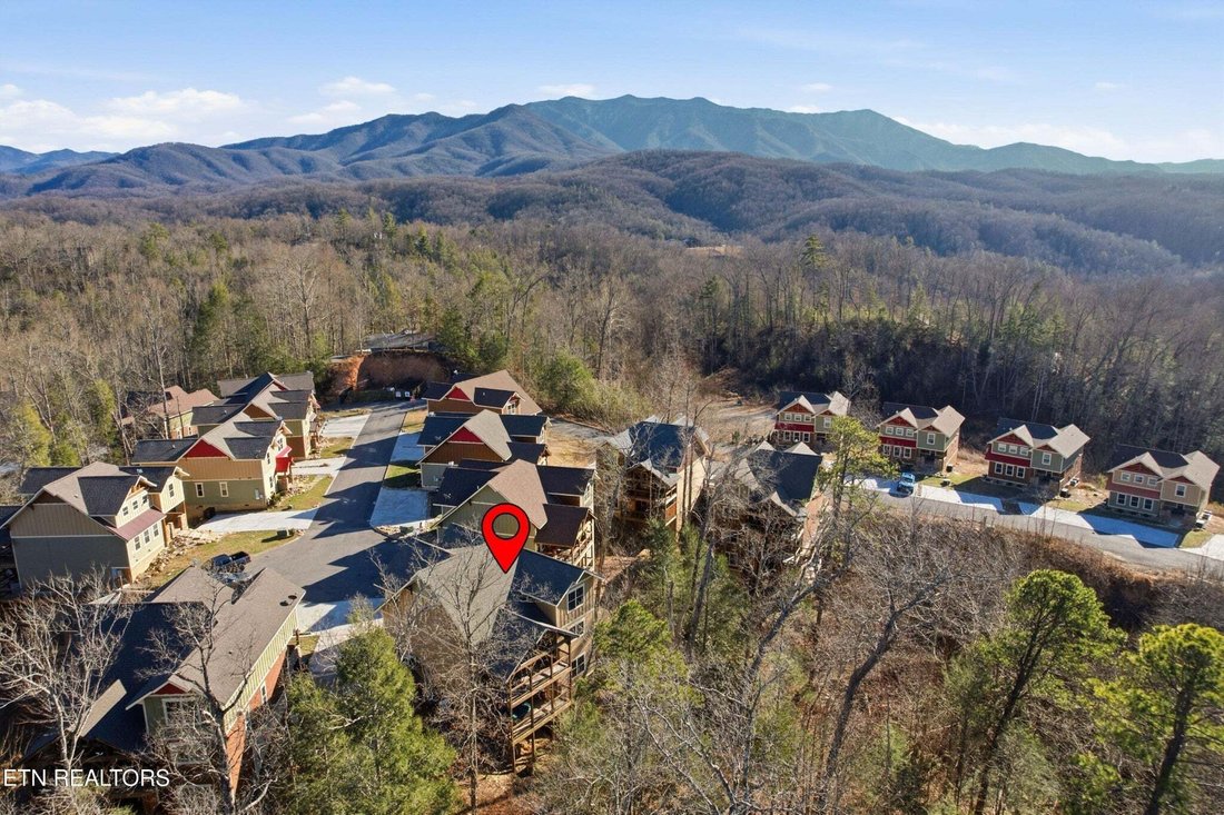 House in Gatlinburg, Tennessee, United States 3 - 18540505